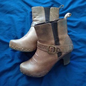 Dansko Brown Leather Booties Women's Size 10